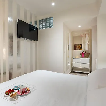 Peppina Domus Apartment Letojanni